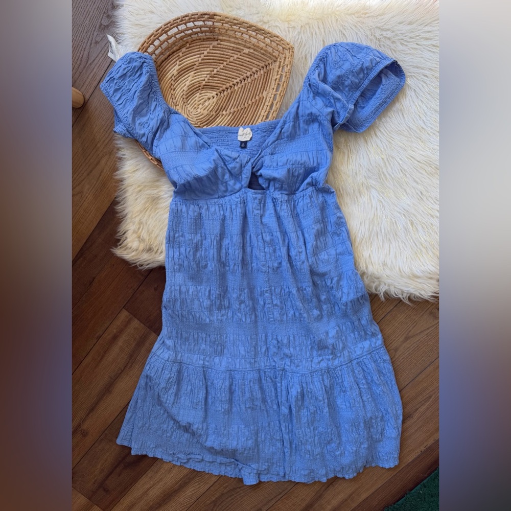 Universal Thread Blue Flutter Short Sleeve Midi A… - image 3